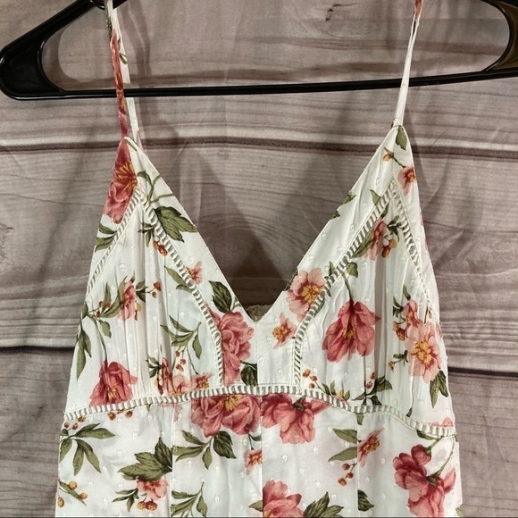 Aeo White Swiss Dot Floral Wide Leg Crop Jumpsuit - Picture 8 of 13